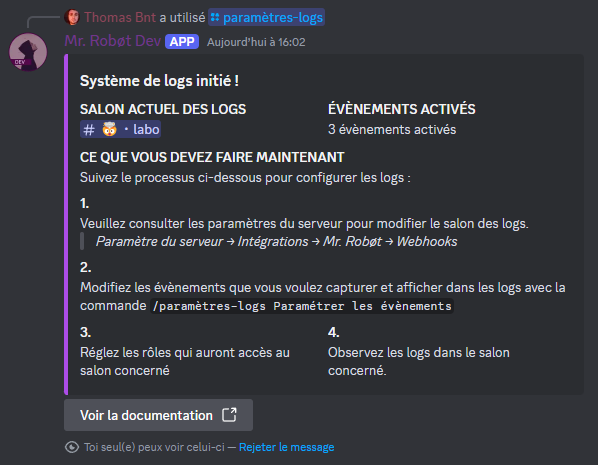 Message du robot Discord indiquant les étapes à suivre pour configurer salon des logs